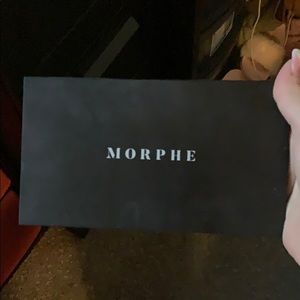 Morphe 8w blush palette